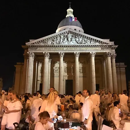 Appartamento Entierement Renove Au Coeur De *